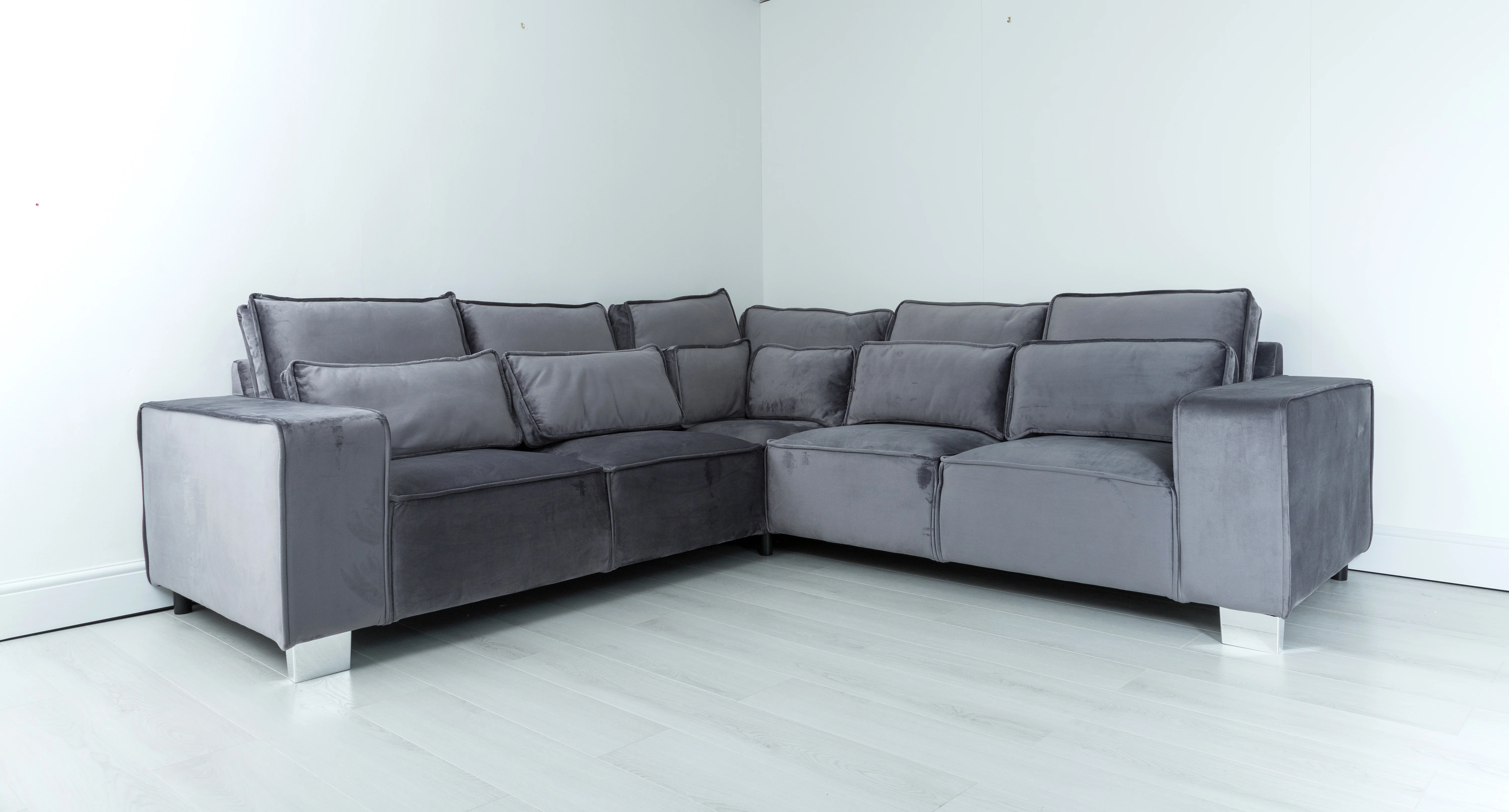 Sloane Corner Sofa Plush Velvet - Image 10